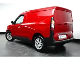 Ford Transit Courier thumbnail 5