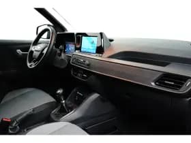 Ford Transit Courier thumbnail 7