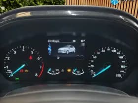 Ford Fiesta thumbnail 9