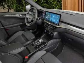 Ford Kuga thumbnail 3