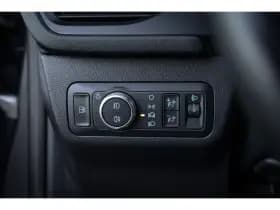 Ford Kuga thumbnail 38