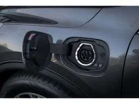 Ford Kuga thumbnail 44