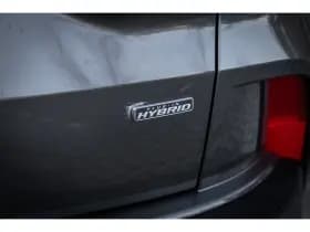 Ford Kuga thumbnail 48