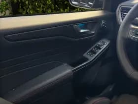 Ford Kuga thumbnail 13