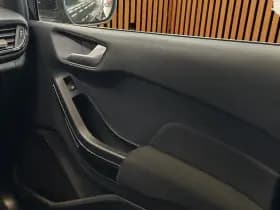 Ford Fiesta thumbnail 24