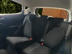 Ford Fiesta thumbnail 5