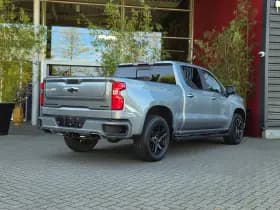 Chevrolet Silverado thumbnail 2