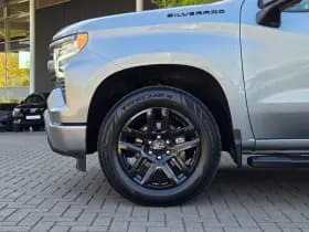 Chevrolet Silverado thumbnail 26