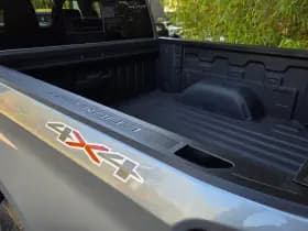 Chevrolet Silverado thumbnail 31