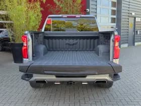 Chevrolet Silverado thumbnail 8