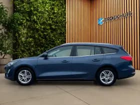 Ford Focus thumbnail 4