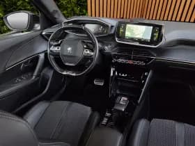 Peugeot 2008 thumbnail 3