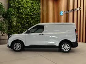 Ford Transit Courier thumbnail 4