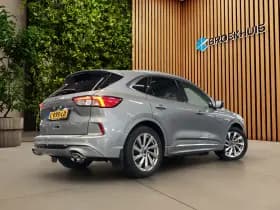 Ford Kuga thumbnail 2