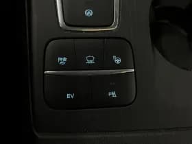 Ford Kuga thumbnail 23