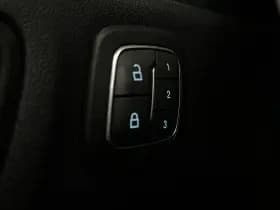 Ford Kuga thumbnail 25