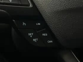 Ford Focus thumbnail 12