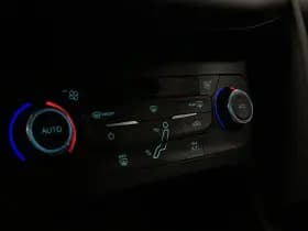 Ford Focus thumbnail 17