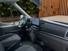 Ford Transit thumbnail 8