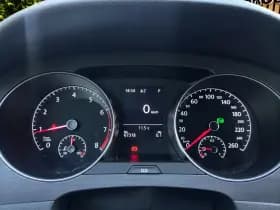 Volkswagen Golf thumbnail 13