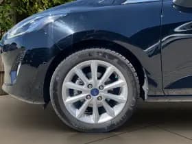 Ford Fiesta thumbnail 25