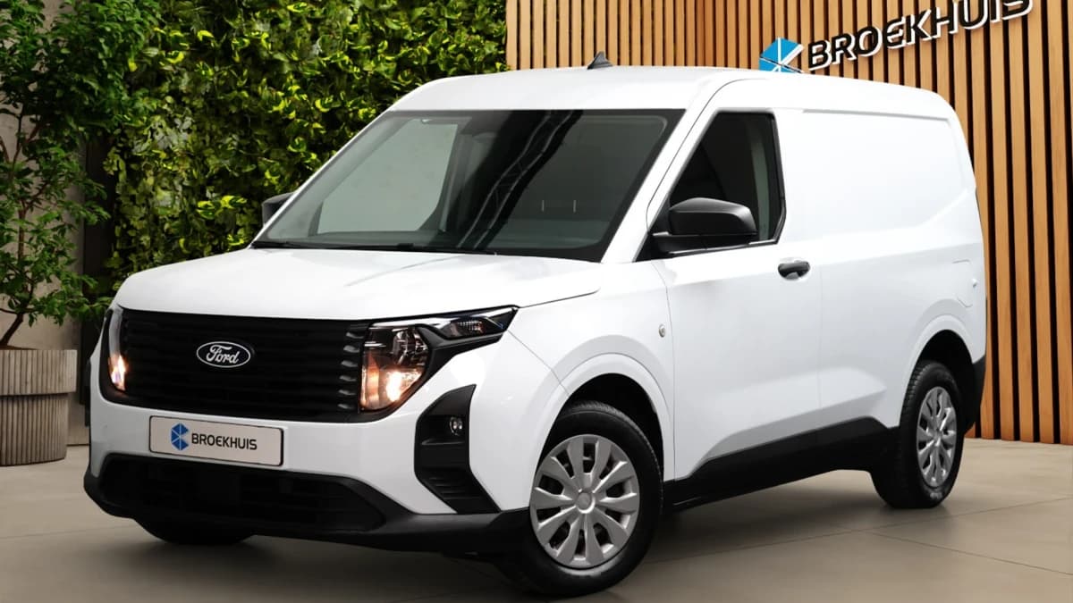 Ford Transit Courier — foto 1