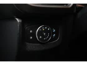 Ford Transit Courier thumbnail 19