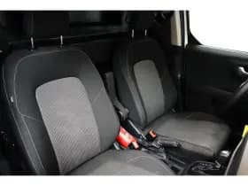 Ford Transit Courier thumbnail 5