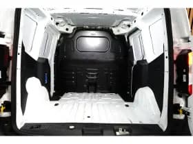 Ford Transit Courier thumbnail 8