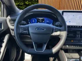 Ford Focus thumbnail 12