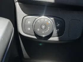 Ford Focus thumbnail 16