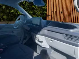Ford E-Transit Custom thumbnail 3