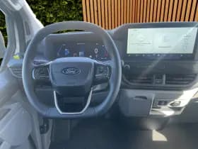 Ford E-Transit Custom thumbnail 10