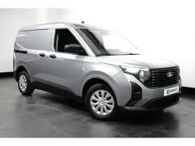 Ford Transit Courier thumbnail 3
