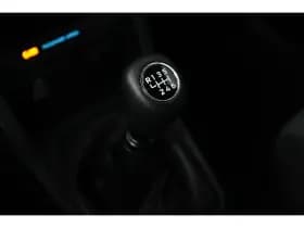 Ford Transit Courier thumbnail 22