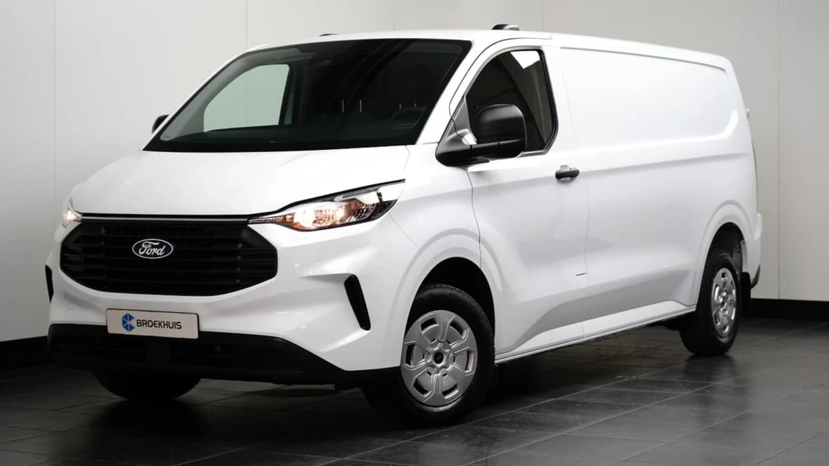 Ford Transit Custom — foto 1