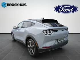 Ford Mustang Mach-E thumbnail 6
