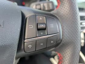 Ford Kuga thumbnail 13