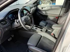 Ford Kuga thumbnail 4