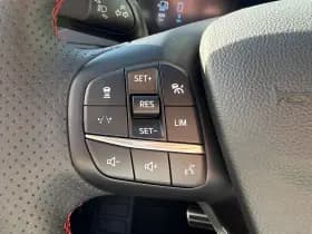Ford Kuga thumbnail 6