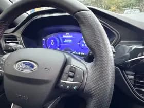 Ford Kuga thumbnail 30