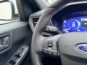 Ford Kuga thumbnail 10