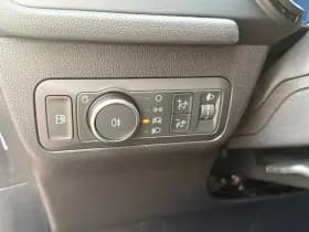 Ford Kuga thumbnail 12