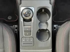 Ford Kuga thumbnail 10