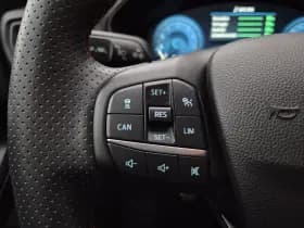 Ford Focus thumbnail 19