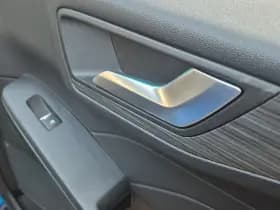 Ford Kuga thumbnail 16