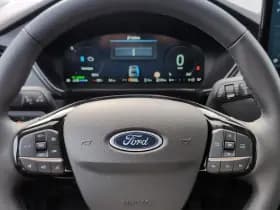 Ford Kuga thumbnail 11