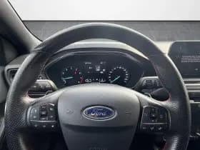 Ford Focus thumbnail 6