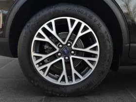 Ford Kuga thumbnail 24