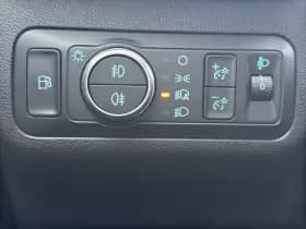 Ford Kuga thumbnail 38